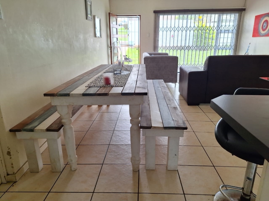 3 Bedroom Property for Sale in Beacon Bay North Eastern Cape